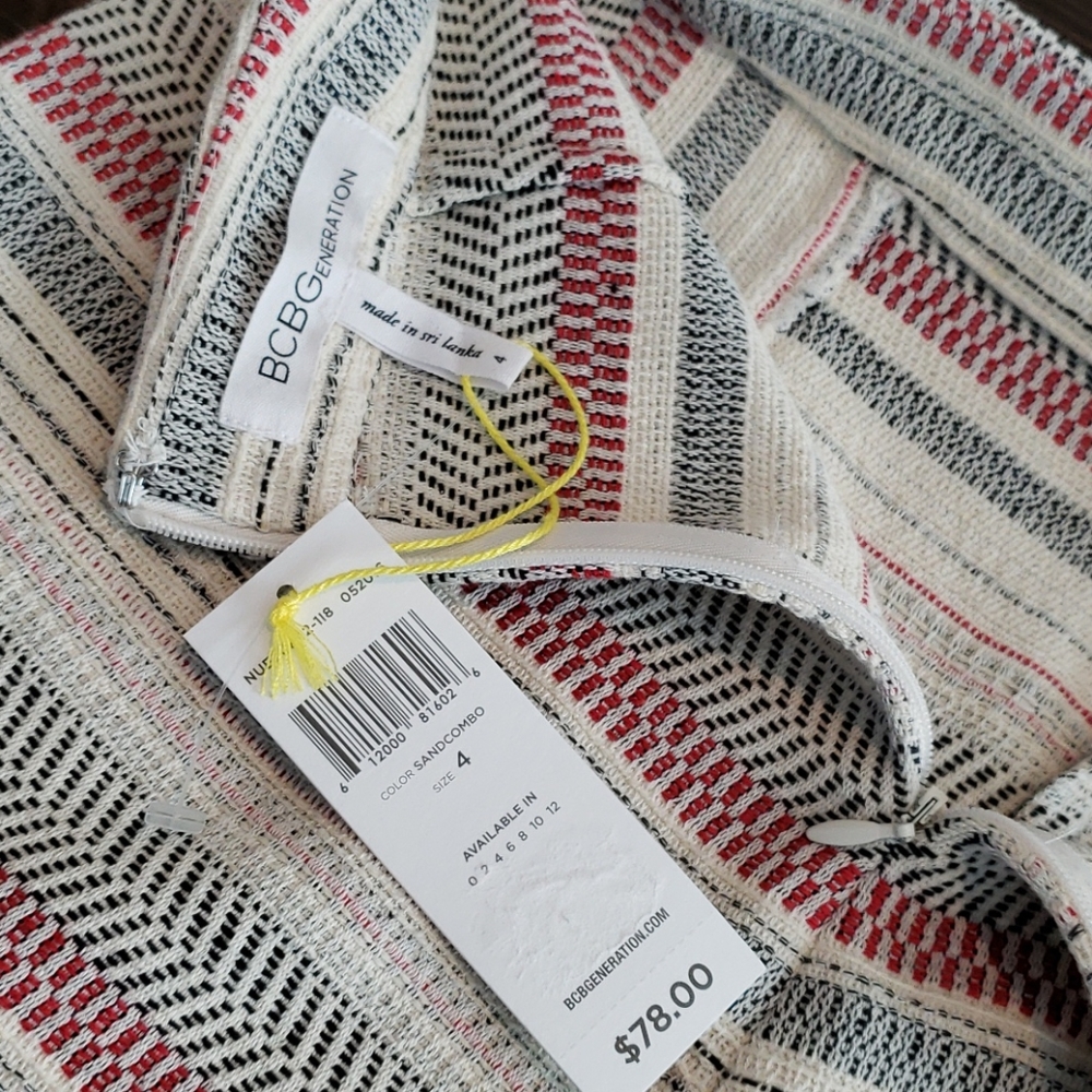 BCBG Generation Shorts - Picture 6 of 6